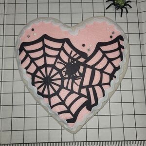 Halloween Spider Heart Cookie Attachment,  Wreath Attachment, ‎ Wall Hanger